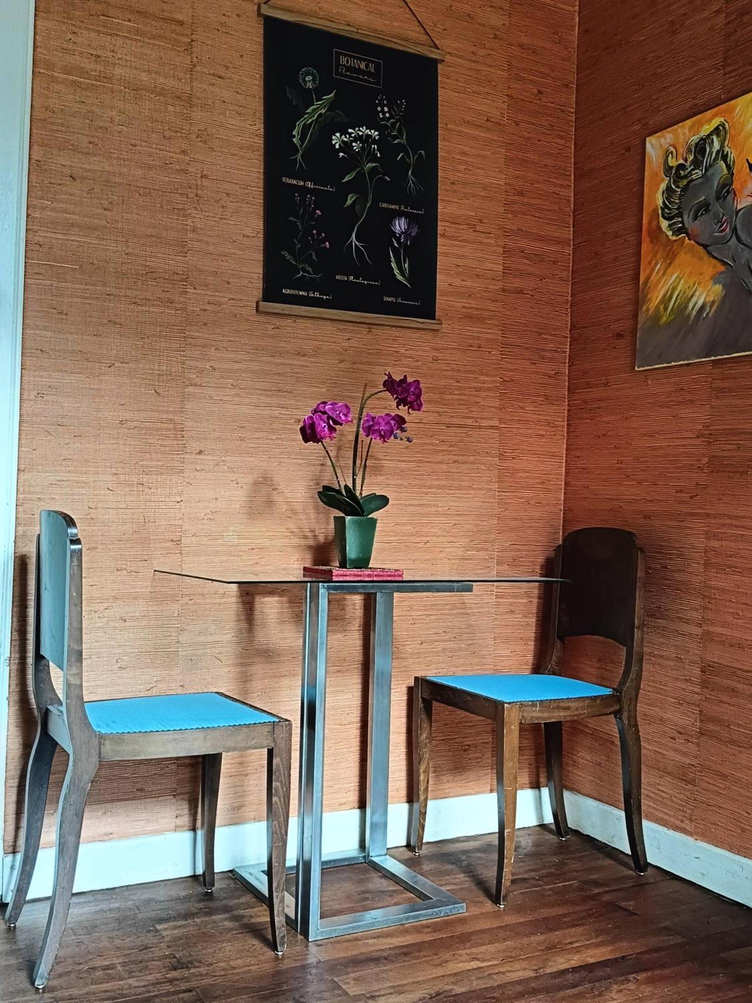Les Chambres Des Artistes Laguepie Luaran gambar